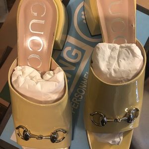Gucci Yellow Open Toe patent leather sandals